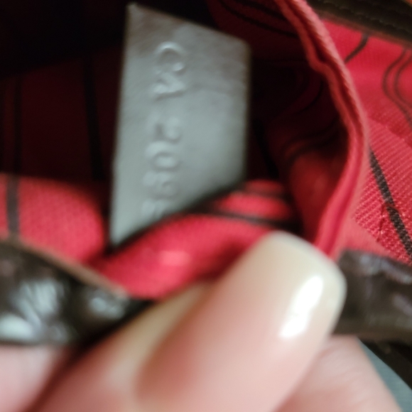 Authentic Louis Vuitton Damier neverfull - Picture 4 of 16